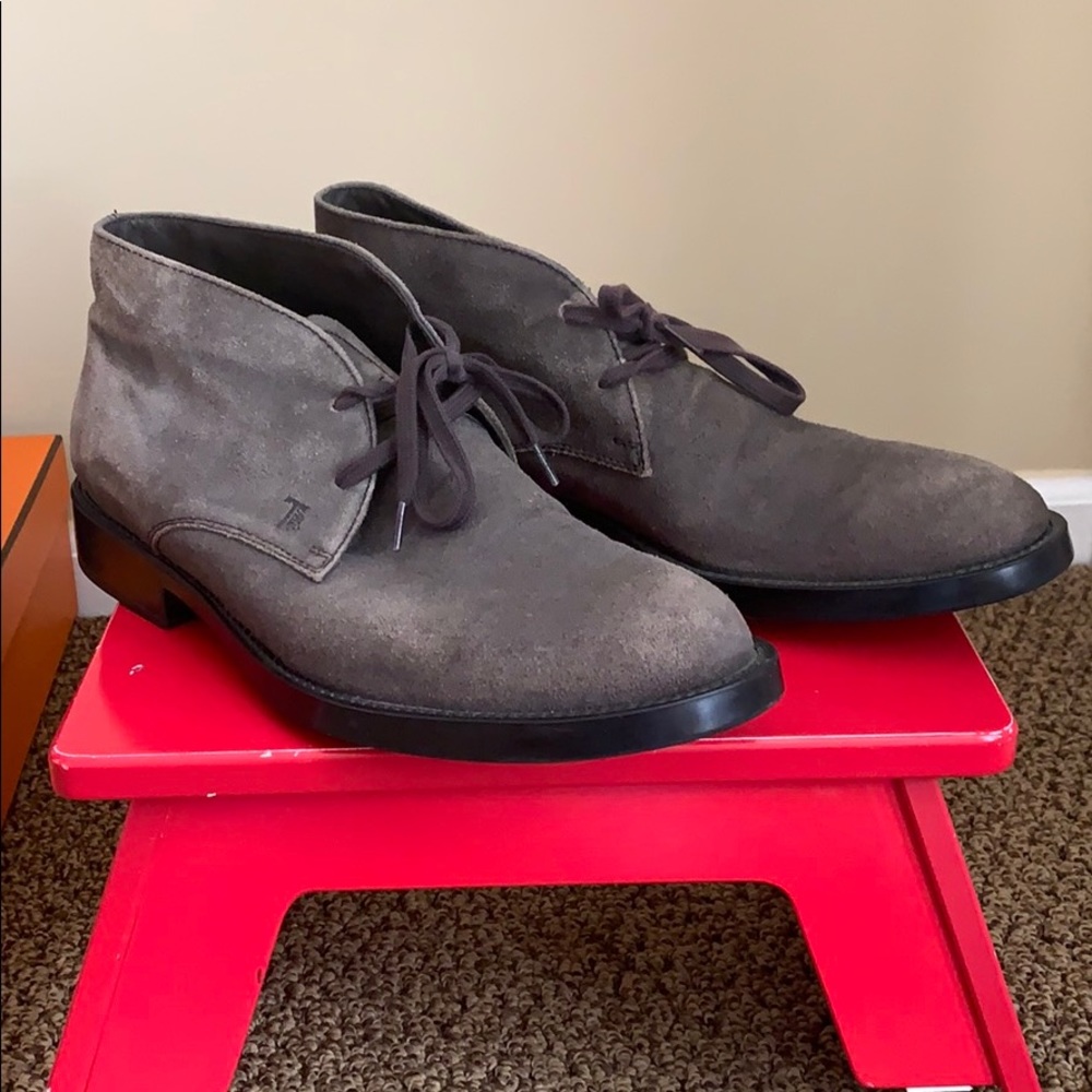 Mens Tod’s Lace up Distressed Boots 8